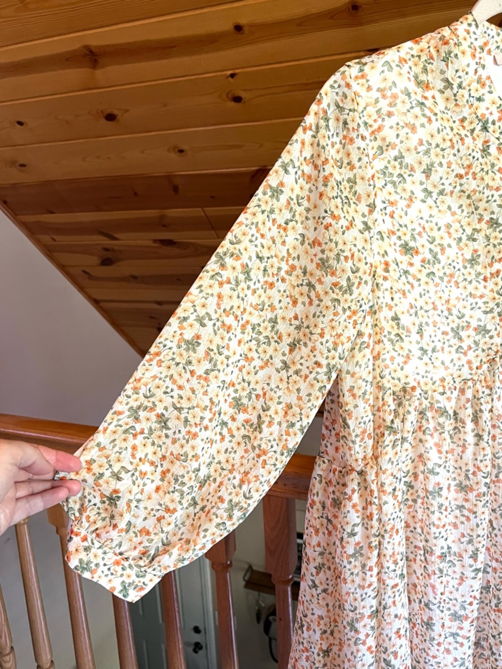 Floral Babydoll Long Sleeve Flowy Chiffon Tunic Dress in Peach and Green Size S - Picture 3 of 7